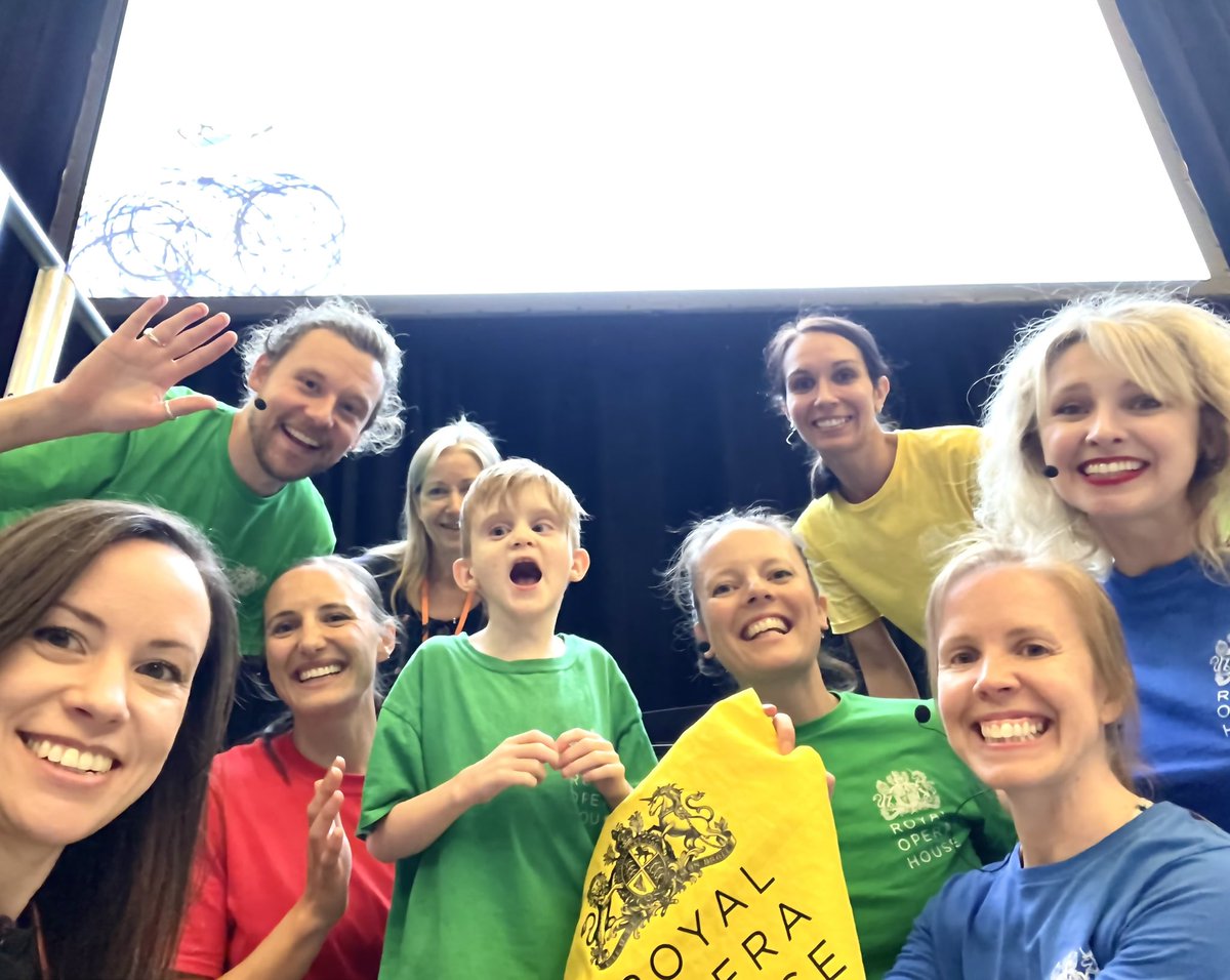 Vicki Busfield tweet media