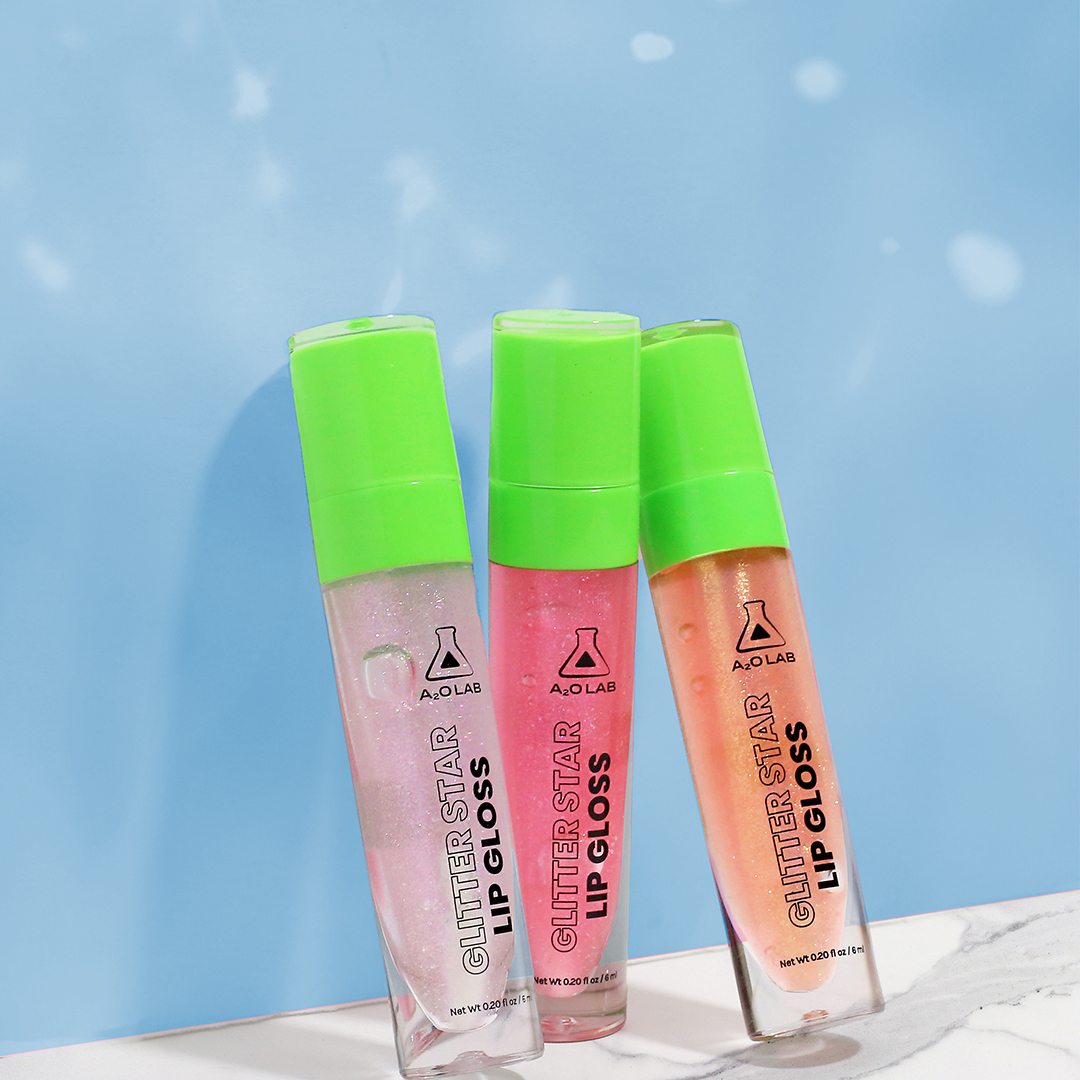 shopmissa's tweet image. Unleash the sparkle with our latest #a2oLab creation: Glitter Infused Lip Gloss! 🌟🔬 
Formulated with precision for that perfect shimmer. Let your lips dazzle and shine!

#a2oLabhaul #GlitterGloss #LipGloss #summerofa2o