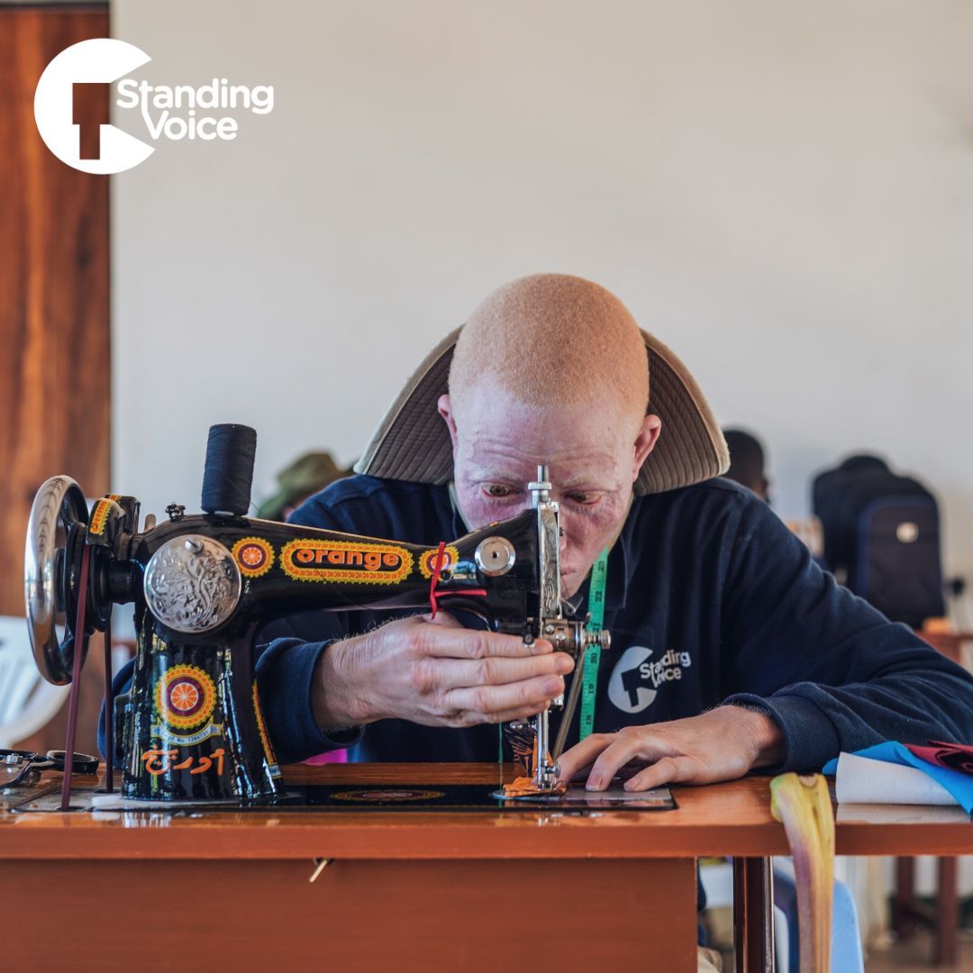 "Joining the Tanzania Albinism Society made me feel human again. For the first time, I was told I was not different from other people and had rights like anyone else. I started to believe I could achieve what other people could achieve” - Simon 

#albinism #humanrights #africa