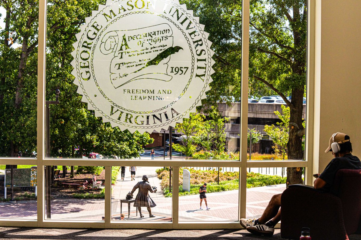 A window into #MasonNation 💚💛

#AllTogetherDifferent

📷: OUB