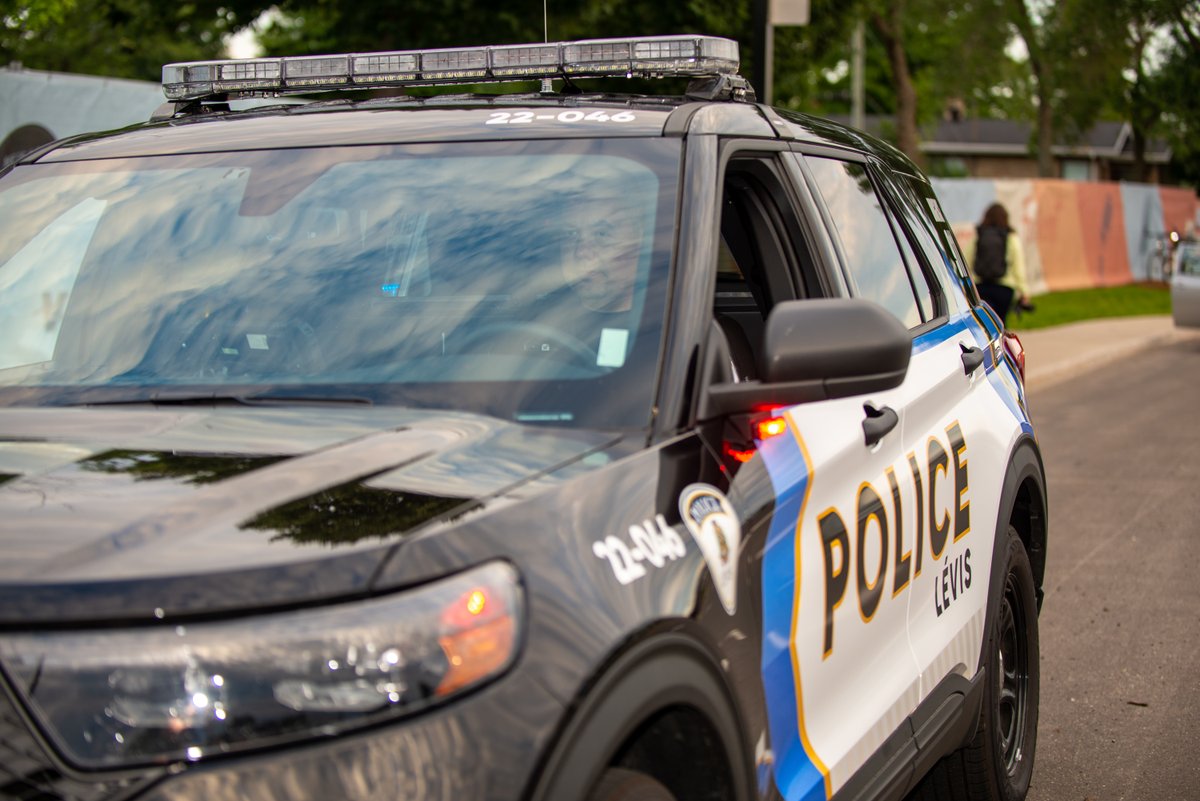 SPVLpolice's tweet photo. #ARRESTATION | Le SPVL a procédé à l'arrestation d'un individu de 38 ans de Lévis pour plusieurs vols qualifiés sur notre territoire.

Pour plus de détails👇

https://t.co/K4tbESKtmh https://t.co/wMEXVaaM4M