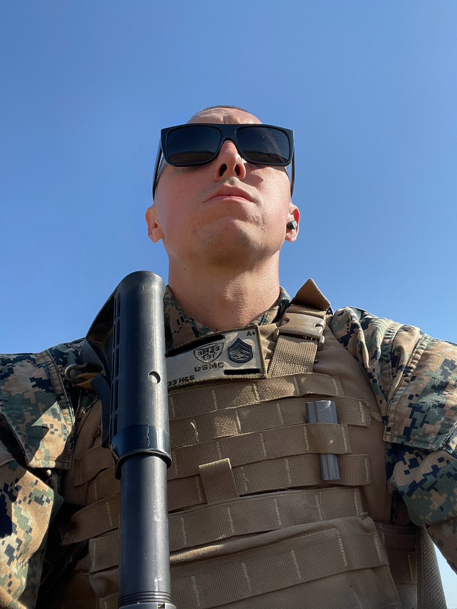 StiffSergeant's tweet photo. In my other life it was all business, still about my business 💯 .. But it’s gotta be fun and worth my time now days. https://t.co/h59twZueF7
