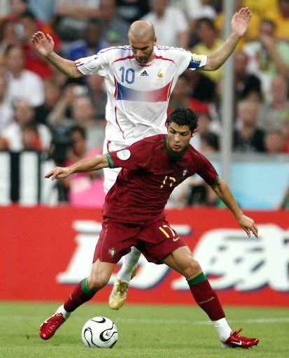 aa9skillz's tweet image. July 5th 2006 , a young Cristiano Ronaldo vs France &amp;amp; Zidane’s last international tournament 

18 years later… 😳

July 5th 2024 , a young Kylian Mbappe vs Portugal &amp;amp; Cristiano Ronaldo’s potentially last international tournament