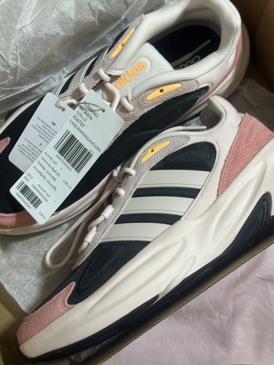 kedcutelk's tweet photo. —— 👟
ขายรองเท้า Adidas ozelle  มือ 1 ไม่เคยใส่ ป้ายกล่องครบ  ส่งฟรี 

Size : 40 
Price : 1,000 

นัดรับ ดอนเมือง ฟิวเจอร์ เซนทรัลลาดพร้าว ได้ ✅

 #adidas #ส่งต่อadidasของเเท้ #ส่งต่อadidas #adidasthailand #ส่งต่อเสื้อผ้ามือสอง #ส่งต่อเสื้อผ้า  #vghbkk #ส่งต่อ #รองเท้า https://t.co/iM0sgLNLGG