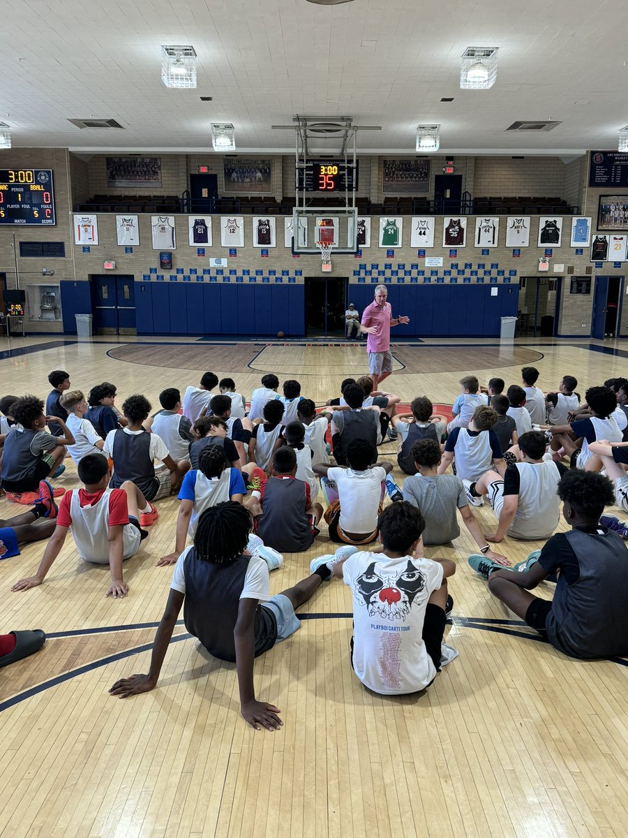 Stepinac Basketball tweet media