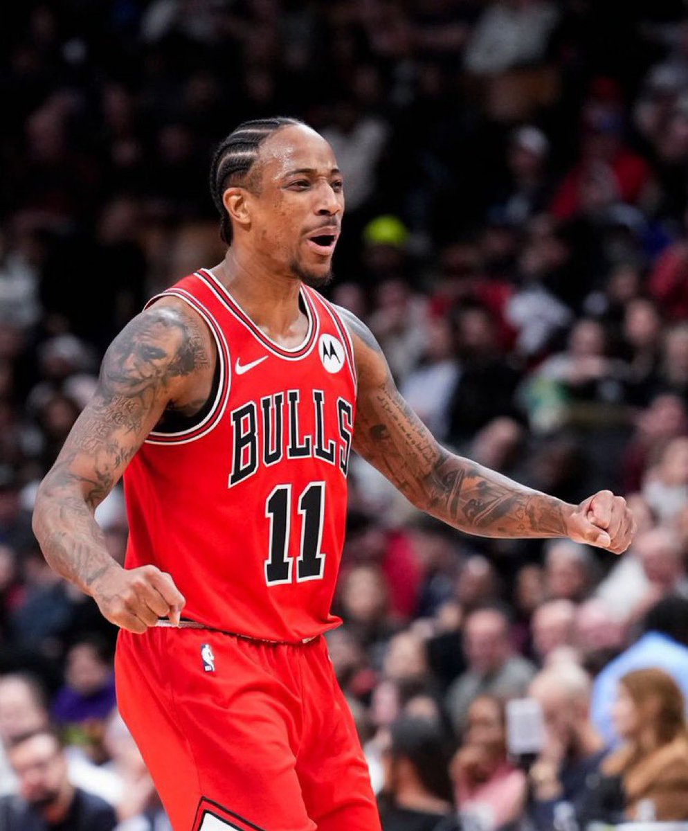 BREAKING: DeMar DeRozan is signing with the Los Angeles Lakers, per <a href="/ChrisBHayne/">Chris Haynes ➐</a>