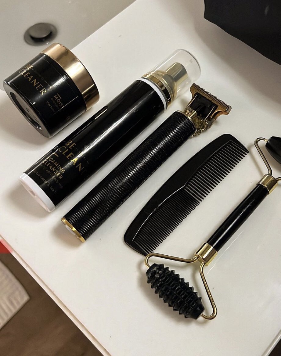 atraioloco's tweet image. 