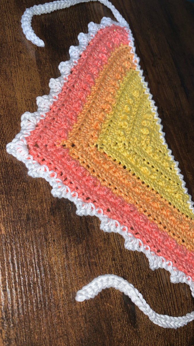 MegaroniToni's tweet photo. My new crochet hyper-fixation
            ✨bandanas✨ https://t.co/di546LWRki