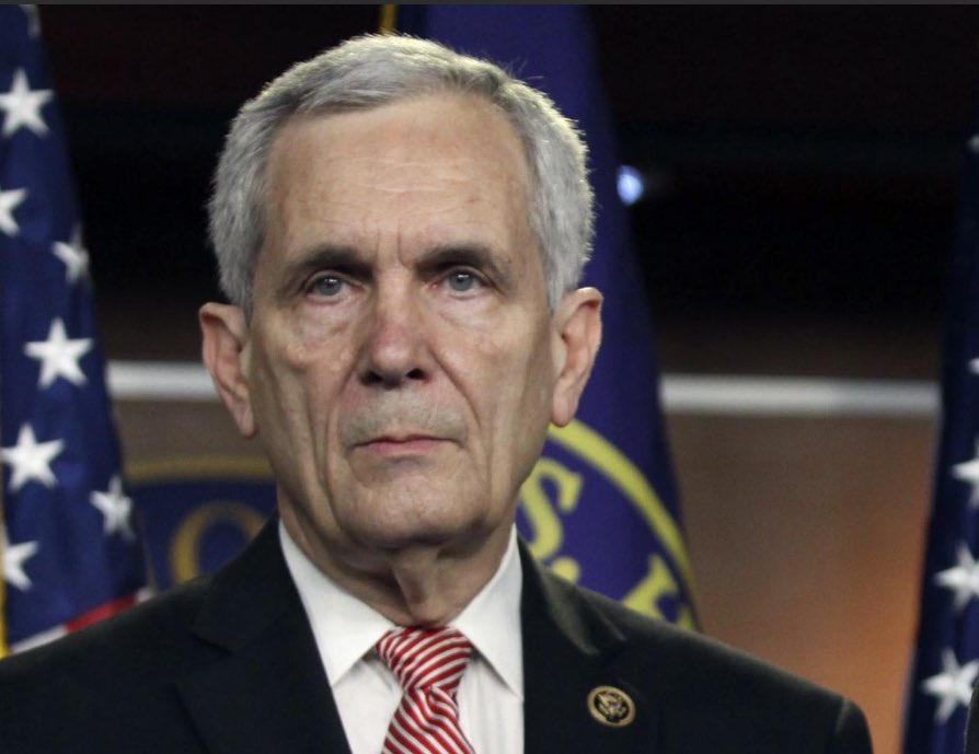 Democratic Congressman Lloyd Doggett says President Biden should withdraw from his reelection campaign and last week's debate. 

#Biden #Doggett #LloydDoggett #JoeBiden