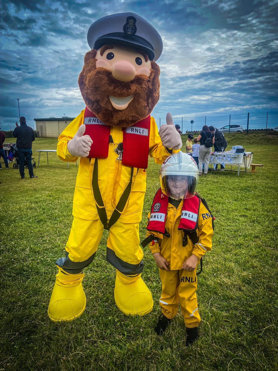 RNLI_Barmouth's tweet photo. Back to school for Stormy Stan today!!!
Lovely to visit Ysgol Y Traeth and their Summer Fair.
#Futurecrew #RNLI #Barmouth https://t.co/fOAFyegvHj
