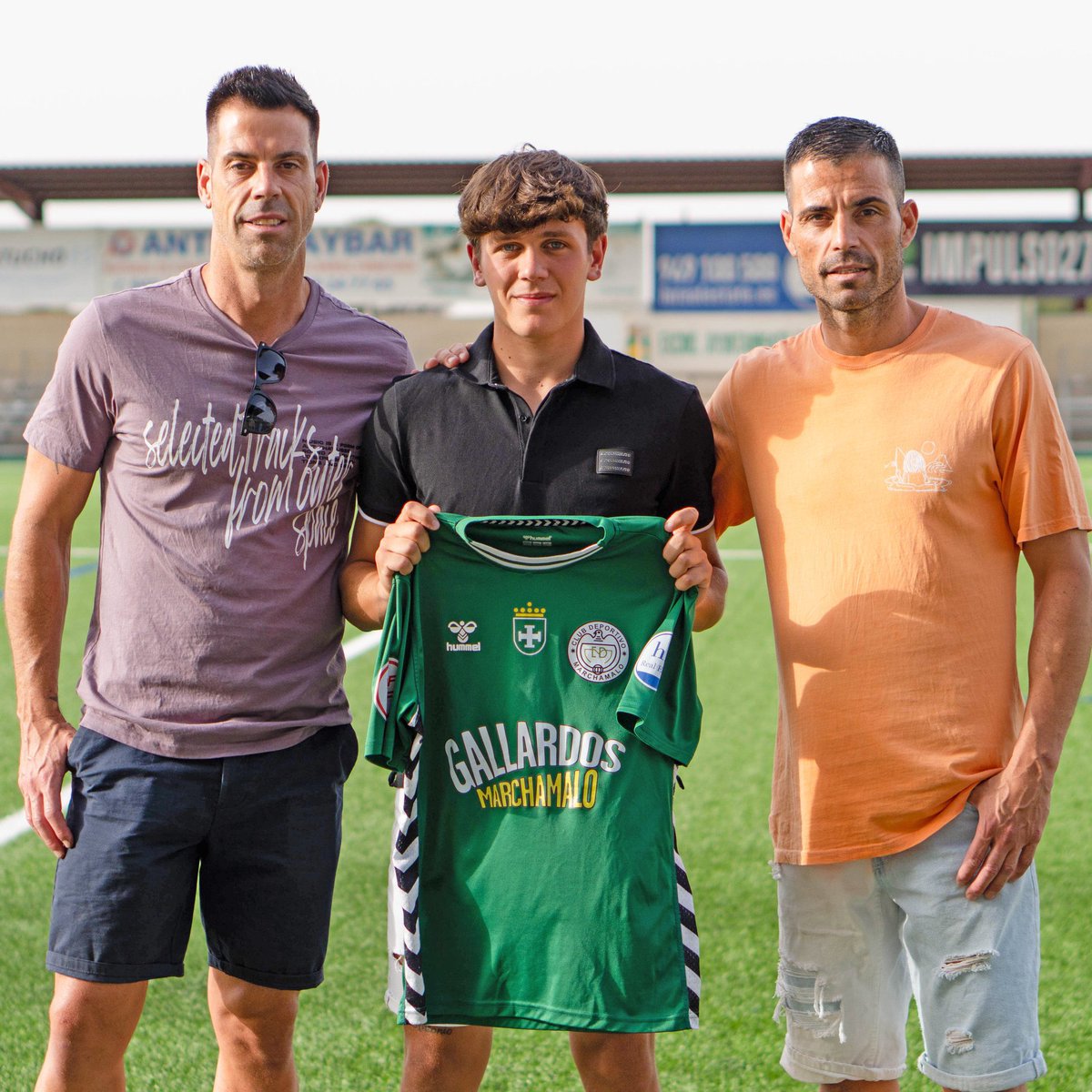 💥 FICHAJE 💥

➡️ <a href="/ivannlf10/">Ivan Lopez Fariñas</a> se incorpora a la plantilla del <a href="/CdMarchamalo/">CD MARCHAMALO</a> para la temporada 24/25 en #TerceraRFEF ⚽️

☘️ ¡Mucha suerte en esta nueva etapa junto a nosotros! 💪🏻

#GRPlayer