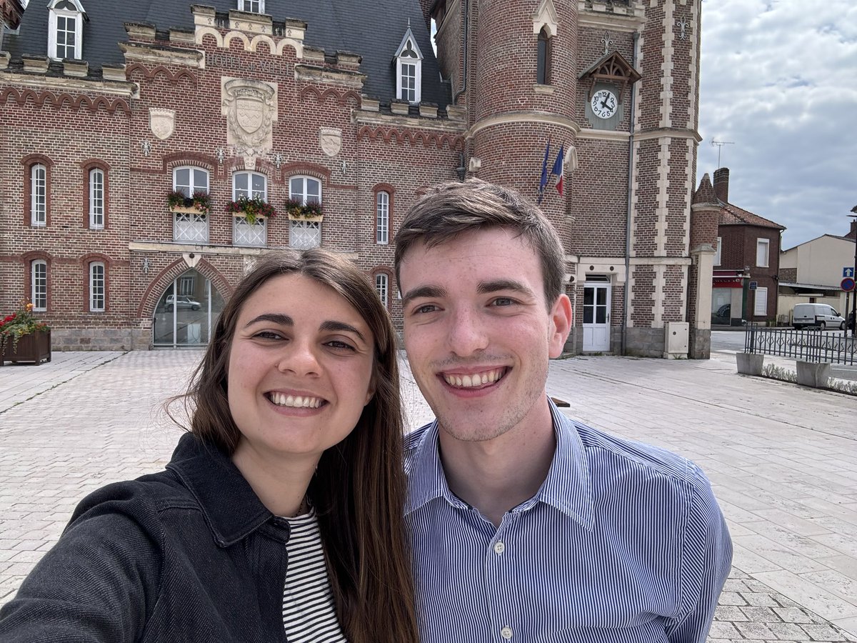 AlbaneBlt's tweet photo. En campagne à Corbie au côté de @gestanthony_ candidat de la 4ème circonscription de la Somme face à Jean-Philippe Tanguy. 

Ni RN, ni RN 🗳️ Aucune voix ne doit aller au Rassemblement National. https://t.co/L8B3MskR3N