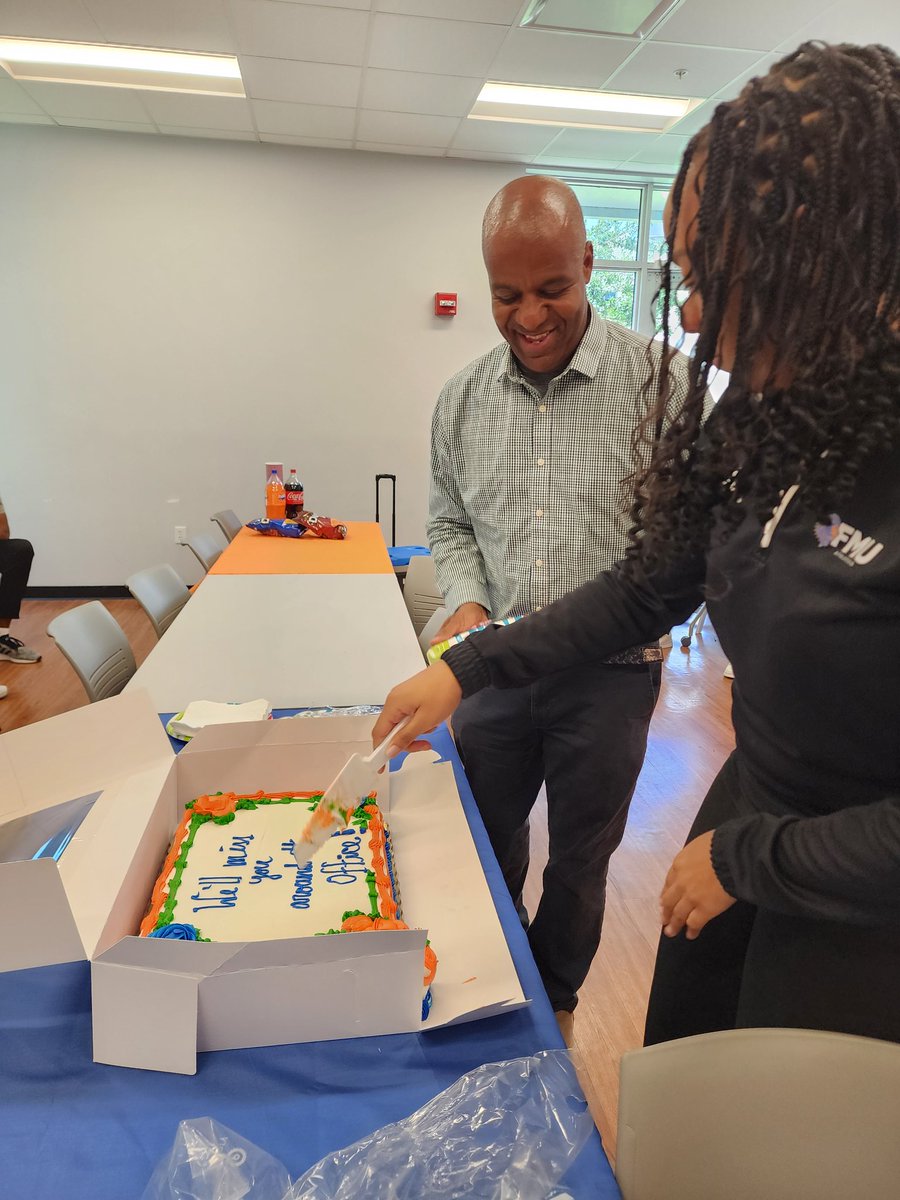 GoFmuLions's tweet photo. Words can't express how happy (yet sad) we are for our Associate AD for Internal Operations @DrELeFlore! Congrats on your new journey and thank you for your hard work and service to @FLMemorialUniv !
#fmu #hbcu #Louisiana #DrLeFlore #Flomostyle #DFA #Miami #Louisiana #Lions π¦ https://t.co/Q7DlL84sQT