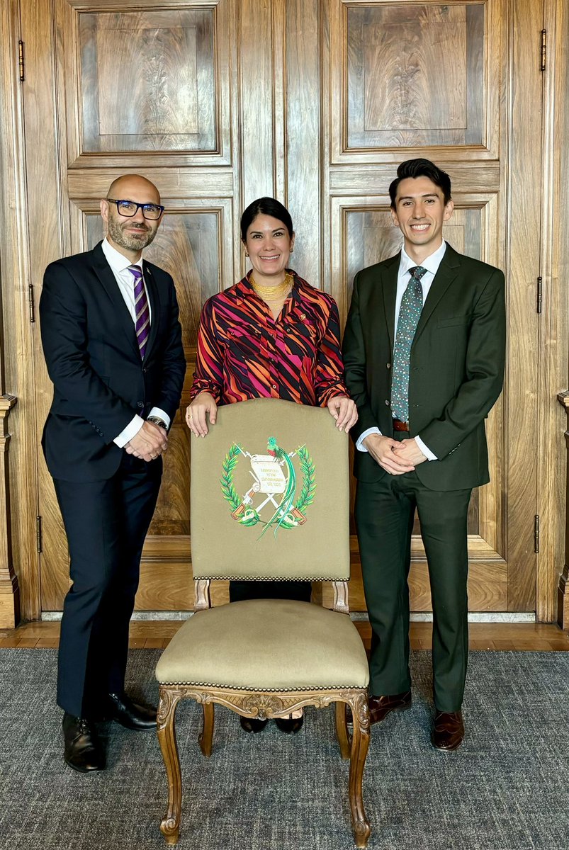 PCA_CPA's tweet photo. 🔹 #PCA news: visit of Amb. of #Guatemala 🔹

#PCA SG @Marcin_Czepelak was delighted to welcome Amb. Ana Cristina Rodríguez Pineda of @EmbaGuaHolanda at the #PCA to discuss furthering Guatemala’s relationship with the PCA and support of its work.

#PermanentCourtofArbitration https://t.co/67CNhX8tlP