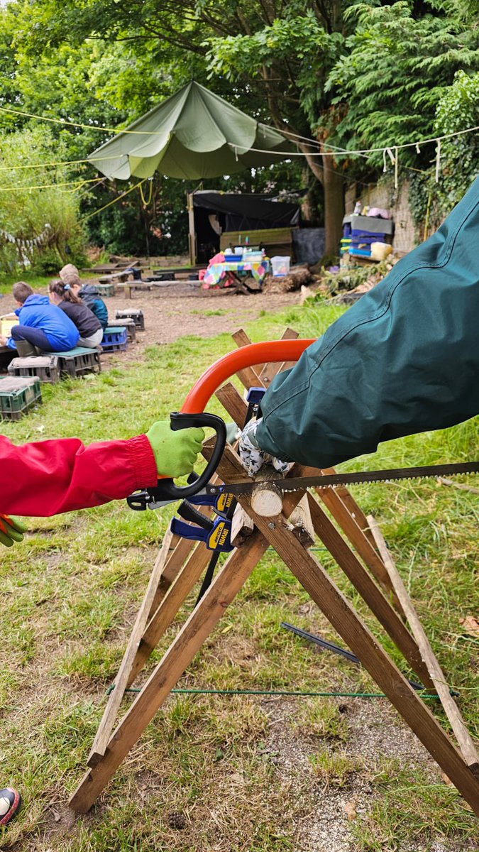 Fruitsforest16's tweet image. A day of making fairy furniture @PedmoreCE can't beat a good bit of tool work! #outdooredchat