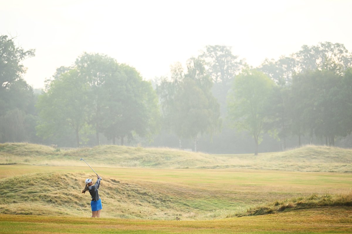 RoseLadiesGolf's tweet photo. Rose Ladies Open + Brocket Hall = Iconic 🌹

What a venue @BrocketHall ⛳

#RoseLadiesOpen #LETAS #BrocketHall https://t.co/PiOpIN07s6
