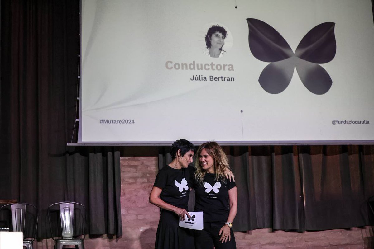 FundacioCarulla's tweet image. 🦋MUTARE PLENÀRIA🦋

🤝Un resum d’una jornada emocionant en què hem reunit, un any més, a una #comunitatMutare compromesa amb la cultura per transformar la societat

💡Hem explorat la #fórmulaMutare amb ponències, intercanvi de diàlegs i projectes transformadors plens de noves