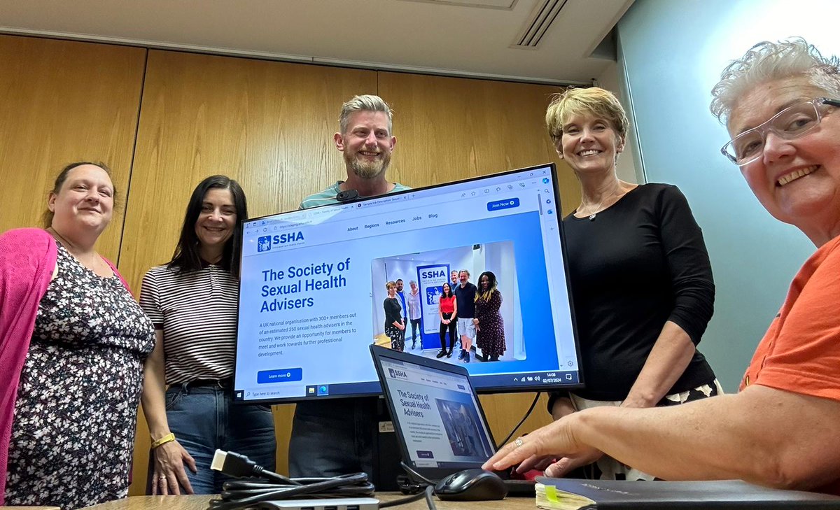 Society of Sexual Health Advisers Professional Council meeting to update the SSHA website. Decided we really REALLY need a teenager to help us with the IT......🫣🤣