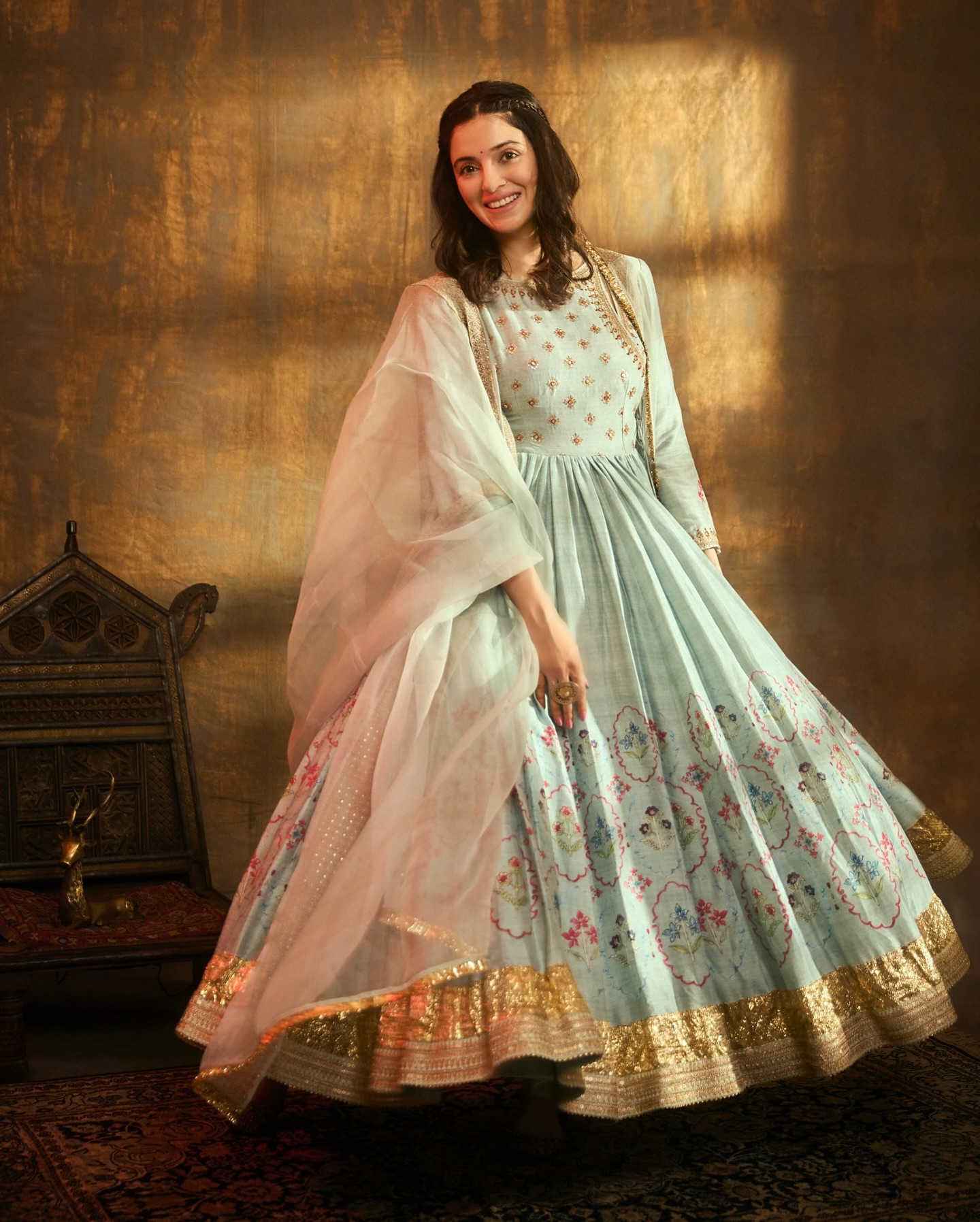 GRfDJIDawAAIS6G?format=jpg&name=large