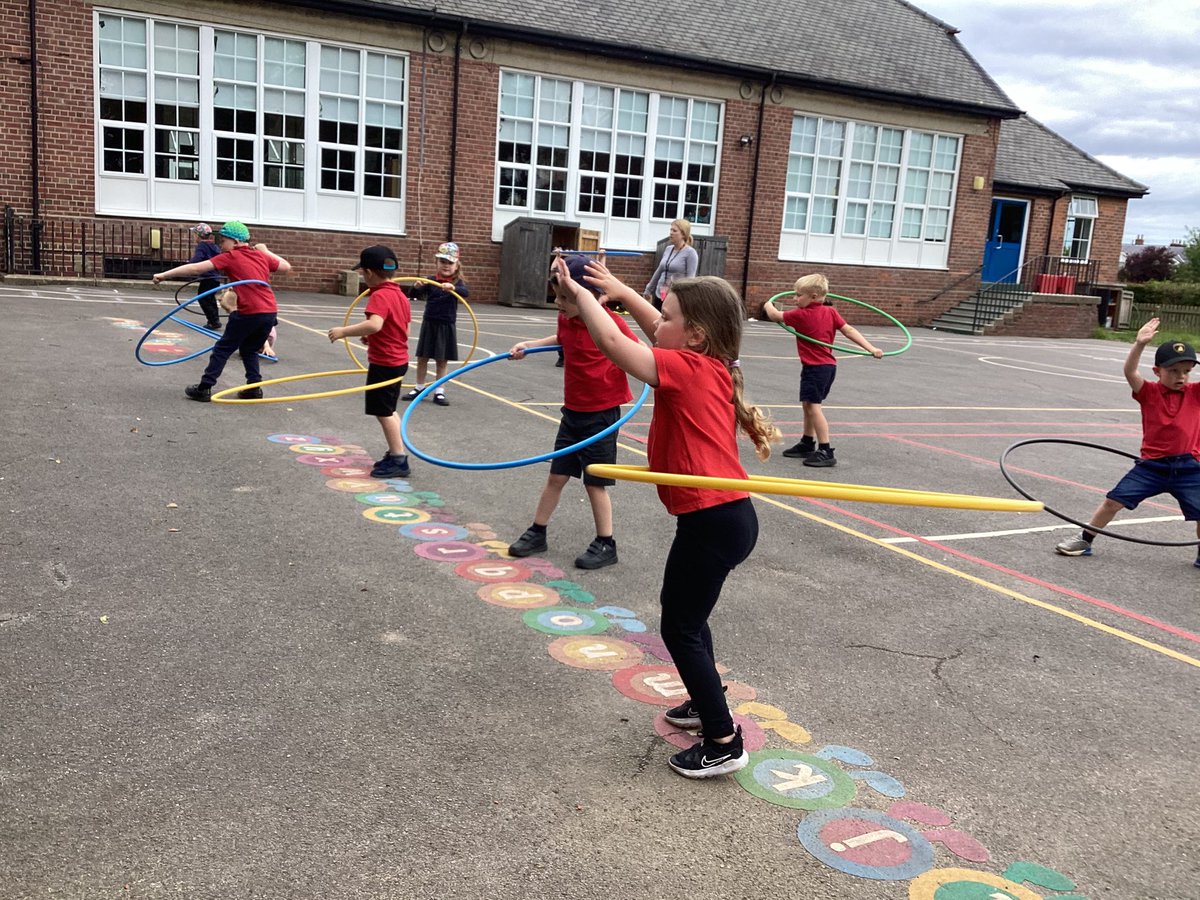 Hesleden Primary 🌈 tweet media