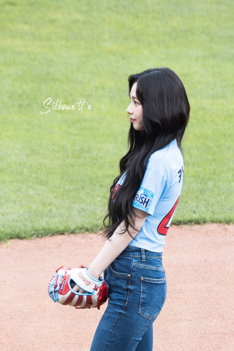 Silhouette_wall's tweet photo. 240609
사직야구장 
#karina #카리나 #aespa #에스파 https://t.co/HiIHyp0L8s