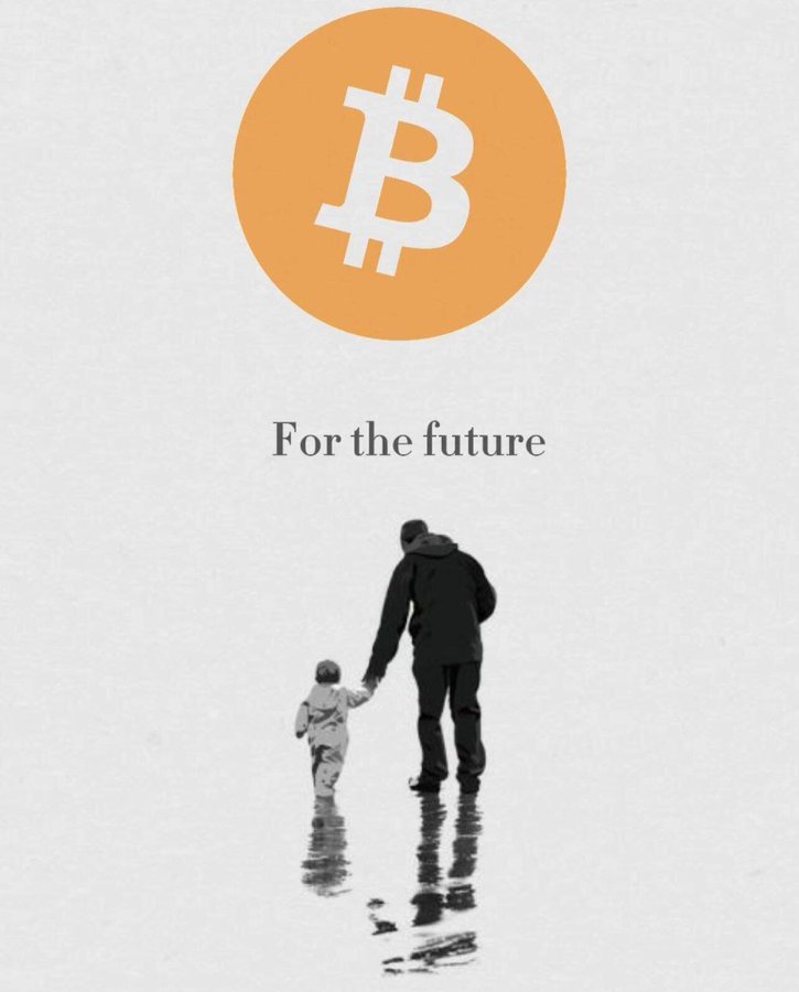 satoshibaggins's tweet photo. Don't buy #bitcoin for your first name but for your last. https://t.co/0iFI6QEJ6A