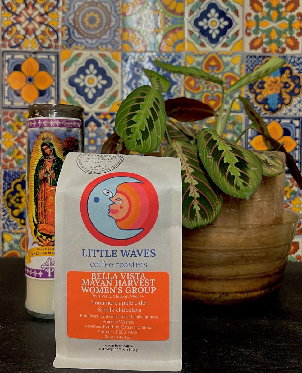 Love these vibes 🫶🏽🇲🇽 Bella Vista Mayan Harvest Women's Group coffee honors family-owned farms in México, and with the Lakewood tiles sent from Areli's family in México, this coffee represents those familial relationships that you can share a cup of coffee with 🤲🏽