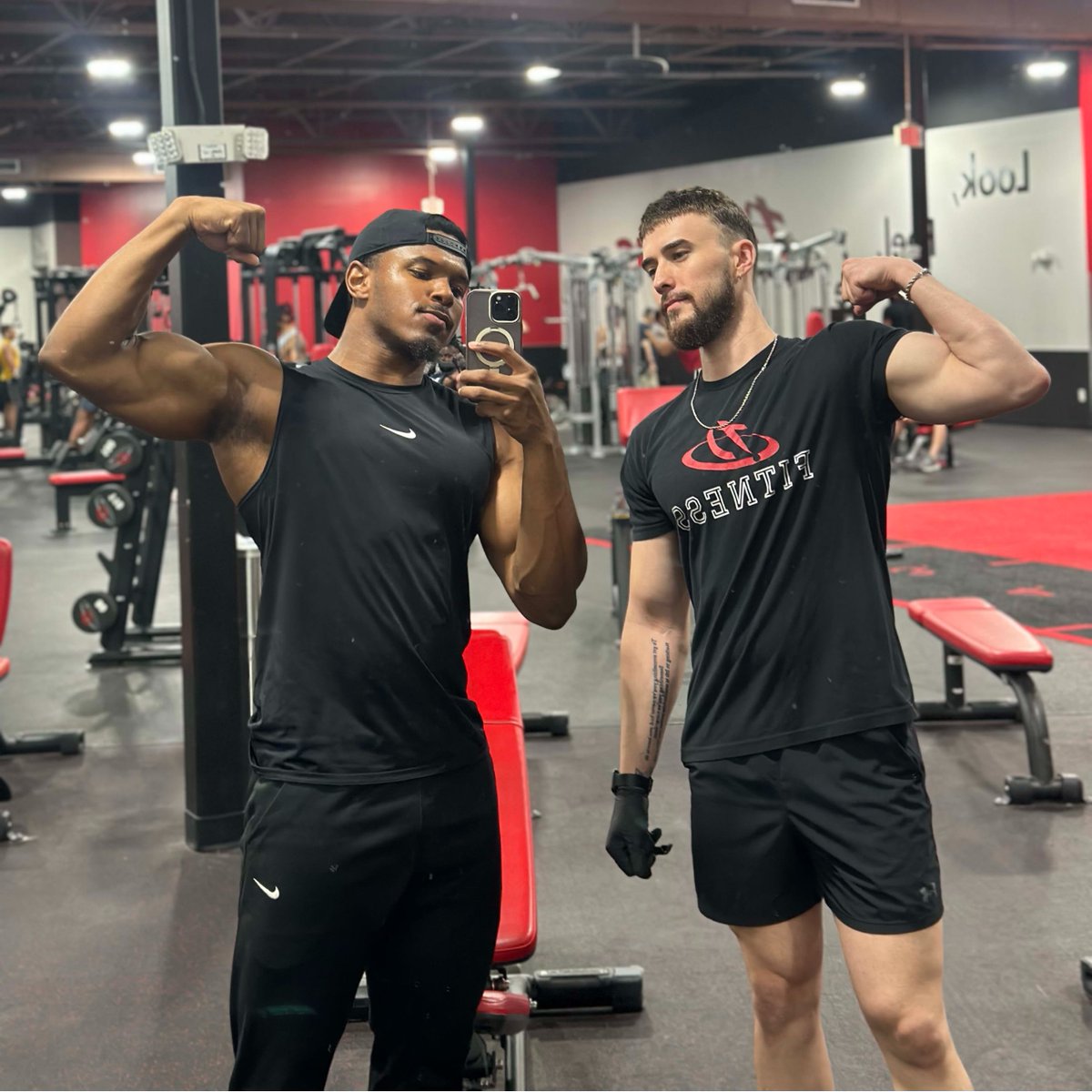 dynamicfithtx's tweet photo. Rise and grind! ☀️  Tag your workout buddy and let's make today count in the gym! 💪💪

#FitnessGoals #DynamicFitnessHTX #WorkoutPartner https://t.co/qqAmZ0A69x