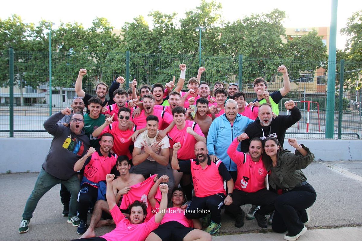 Como iba a imaginar que mi primera temporada tras colgar las botas iba a ser la temporada más bonita que he vivido. 
Muchísimas gracias a todos lo jugadores, dirigentes y sobretodo CT con los que he compartido esta temporada, me han aguantado y me han enseñado a ser mejor.