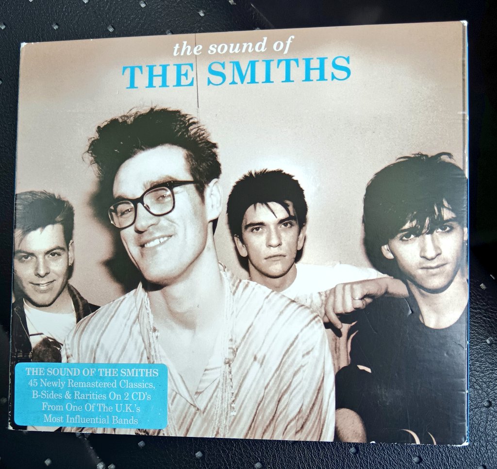 Polewka123's tweet photo. Couple of Β£2 beauts gap fillers in my collection from local #Chazzas today.
The Smiths - one of the best British bands ever. Huge. π€
#CrateDigging https://t.co/mkddEEOSX1