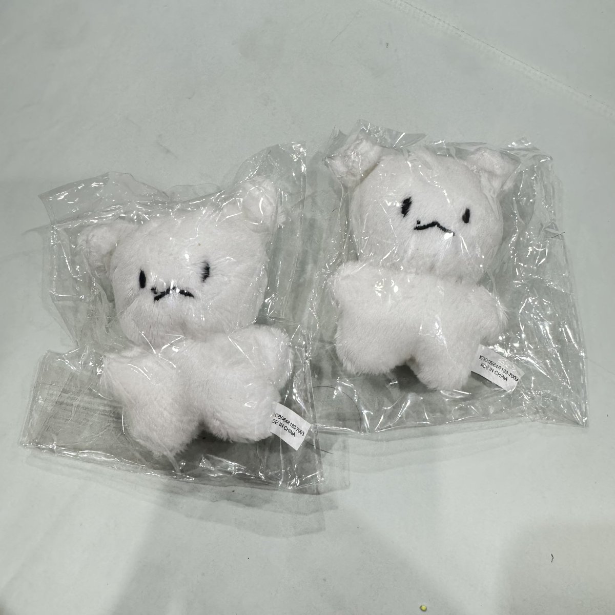 ตุ๊กตาแบคฮยอน(จำชื่อน้องไม่ได้ค่ะ)
ตัวละ 390฿ รวมส่ง
สนใจdm ได้เลยค่ะ

#ตลาดนัดEXO
#ตุ๊กตาEXO
#Baekhyun