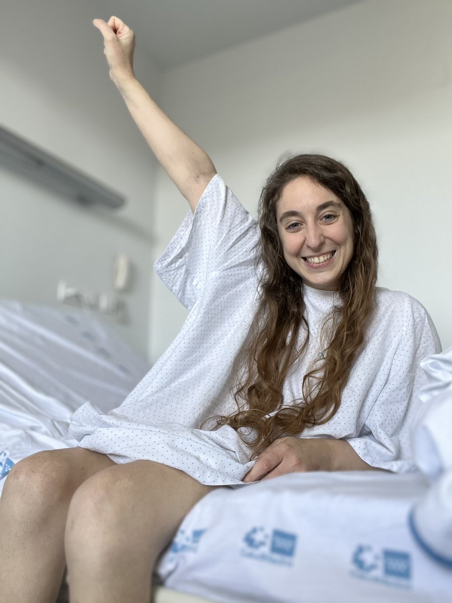 ¡Otra batalla más superadaaaa!

Hace unos días estaba en Georgia dispuesta a competir y al final terminé en el hospital. 

Últimamente mi vida tiene mucha salsa, yo diría de ya demasiada pero estoy muy orgullosa de mí, de verme fuerte en cada caída.

GRACIAS por acompañarme❤️‍🔥