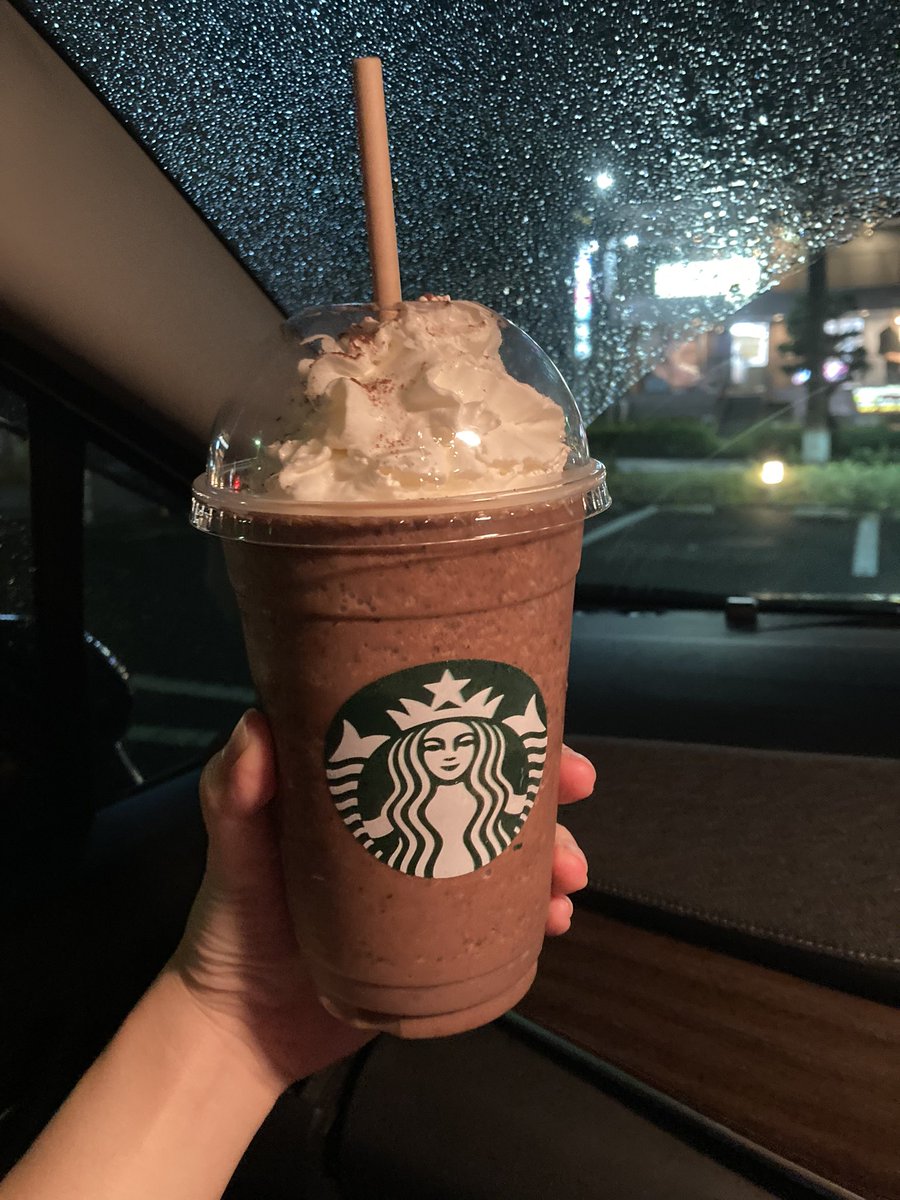 nemublogcom's tweet photo. スタバでダークモカチップフラペチーノ(ベンティ)をオーダーしに行ったら、コーヒーテイスティングをさせてもらい、加えてパイクプレイスローストのサンプルを頂きました。 https://t.co/ylPpwgTGke
