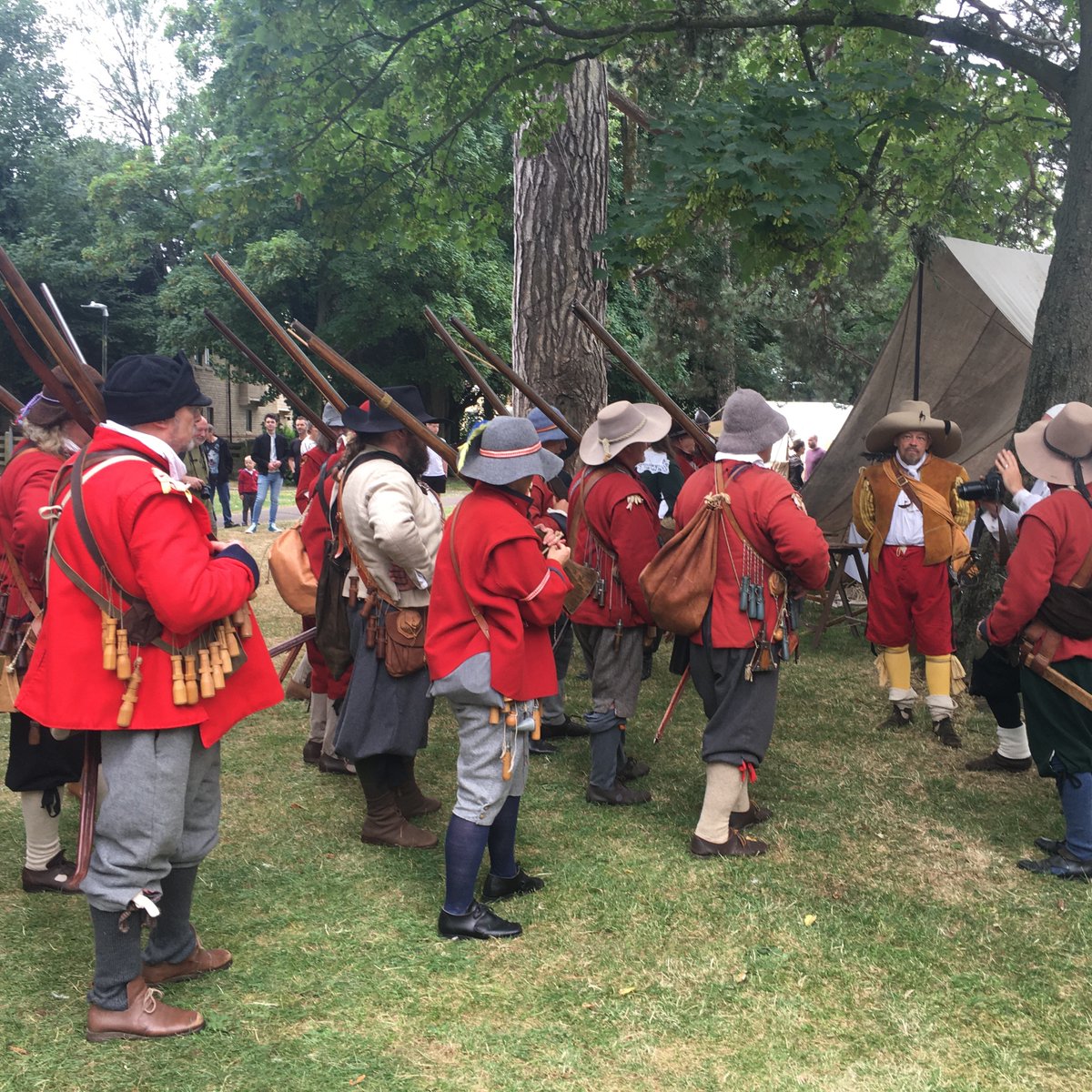 CharlesCordell's tweet photo. #OTD the Battle of Chippenham – 8 July 1643. Read the tale in The Keys of Hell and Death – in @ToppingsBath, @Waterstones653 and #DevizesBooks
#TheBigRead #Chippenham #ChippenhamWiltshire #Waterstones #Devizes #Marlborough #Calne #Rowde #Wiltshire #BathUK #ToppingsBath #HistFic https://t.co/fo3hjpVSRf