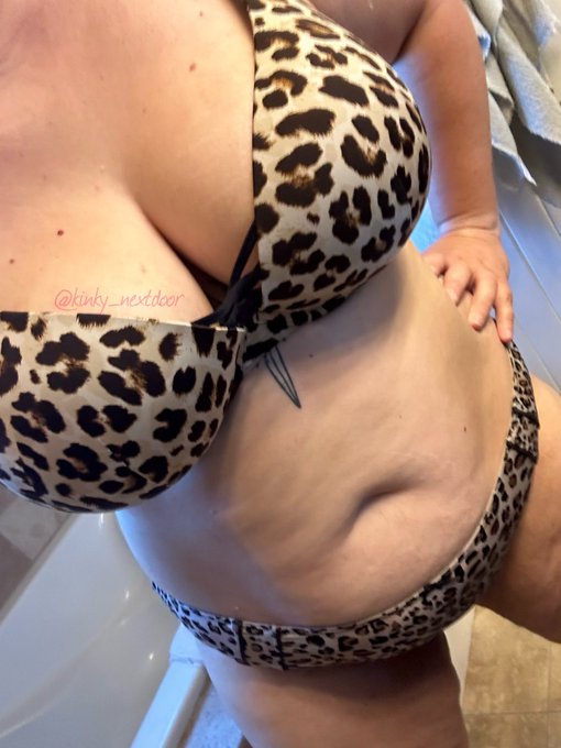 Happy Tuesday. I hope you have a great day. #mombod #thickandhappy #curvy #milf #pawg #bbw #nsfw #poly<a href="/tag/mombod"class="tags">#mombod</a><a href="/tag/booty"class="tags"><span>#booty</span></a><a href="/tag/curvy"class="tags"><span>#curvy</span></a><a href="/tag/inked"class="tags"><span>#inked</span></a><a href="/tag/girlswithtattoos"class="tags"><span>#girlswithtattoos</span></a><a href="/tag/bbw"class="tags"><span>#bbw</span></a><a href="/tag/pawg"class="tags"><span>#pawg</span></a>