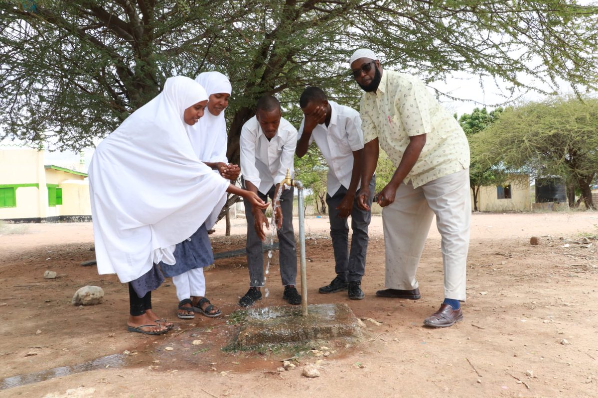 Water is life and sanitation is dignity.

<a href="/aldefkenya/">ALDEF KENYA</a>  initiated pipping systems from a borehole in Deaf secondary school to Wajir Primary and deaf primary school through humanitarian fund project funded by <a href="/save_children/">Save the Children International</a> 

Water scarcity resolved.

<a href="/KenyaAsal/">ASAL Humanitarian Network - Kenya</a>
