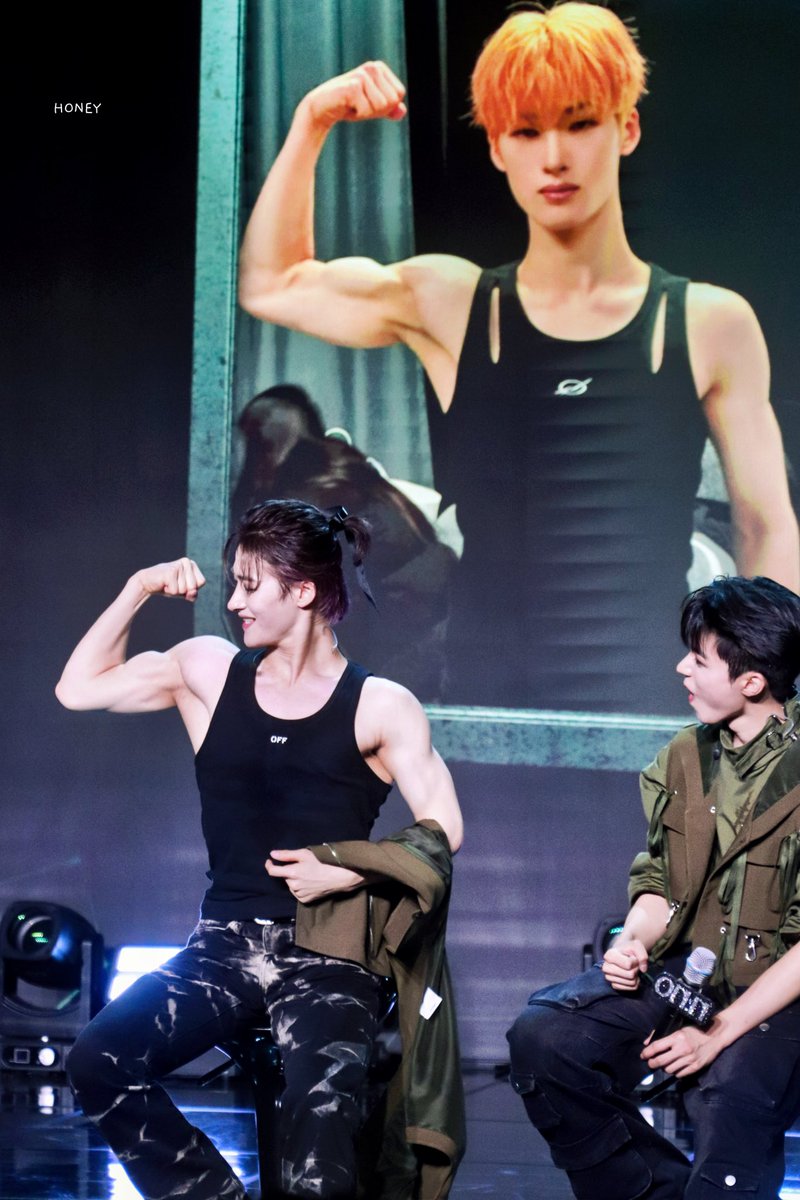 ALL_H_ONEY's tweet photo. 240702 HD

💪🏻❗️😯

#올아워즈 #ALL_H_OURS 
#유민 #YOUMIN #조유민
#부드러민 https://t.co/qUO0j3CmD0