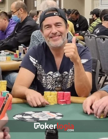 cuentosdepoker's tweet image. #lectores que hicieron ITM en el Colossus $400 que tuvo 19K entradas: 

@mateosanjua Vargas 🇦🇷: 113° - u$s 4.140
Sebastián Lobo : 435° - u$s 2.070
Víctor @tatasanjuan Vargas 🇦🇷: 536° - u$s 1.840
Gustavo Moscón 🇦🇷: 1.238° - u$s 980
Hugo Nazar 🇦🇷: 1.633° - u$s 880

📸 @pokerlogia