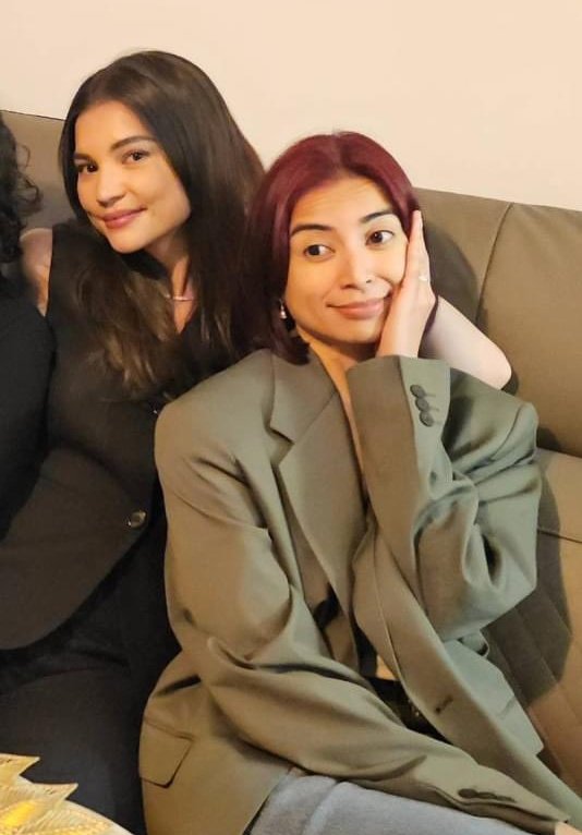 JUICECOLORED HINDI KO KINAKAYA
