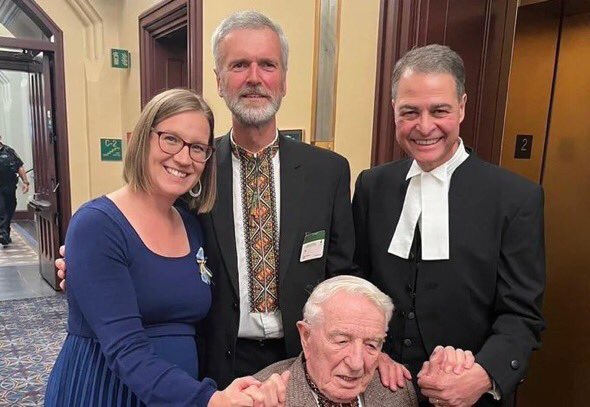 fahcup's tweet photo. @PierrePoilievre https://t.co/0Jb9welCvX