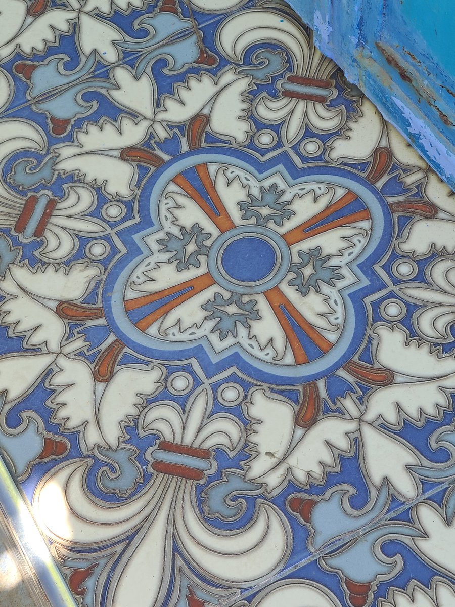 StBridgit's tweet image. Fun exploring the blue city Chefchaouen in Morocco 🇲🇦