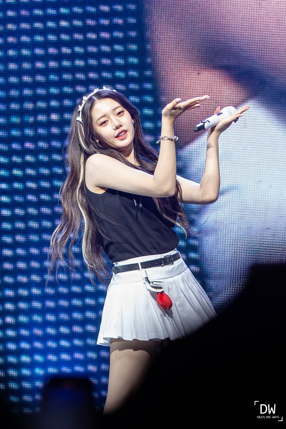 Dazzling Ways บน X: 