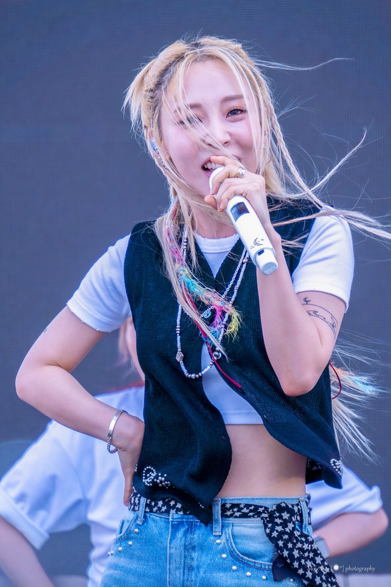 Mine_bay99's tweet photo. 240630 Good Days Music -  Taichung

#MAMAMOO #MOONBYUL #마마무 #문별 https://t.co/qIbv6H8PDc