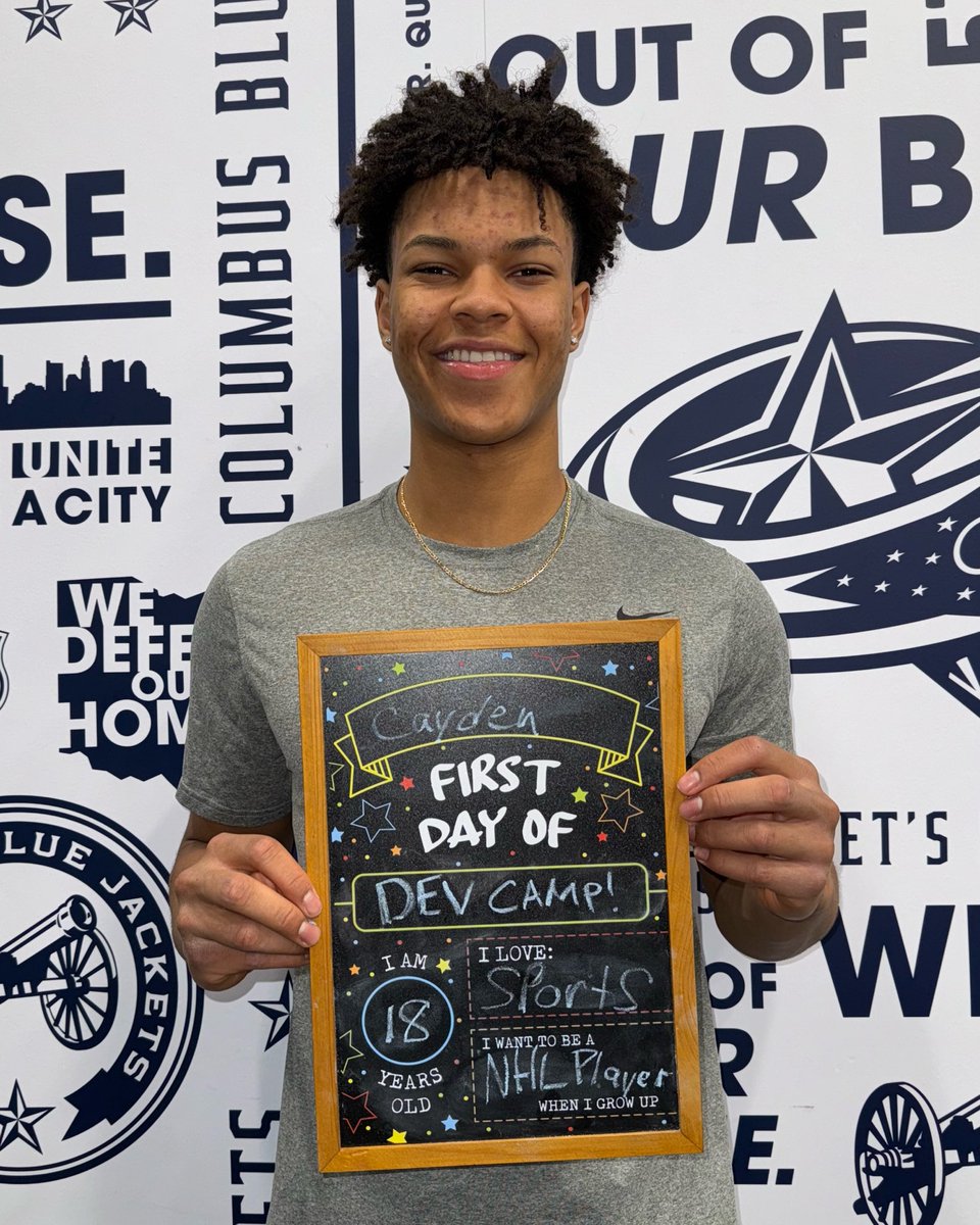 BlueJacketsNHL's tweet photo. FIRST DAY VIBES 🙌 https://t.co/NyC8v9FTHS