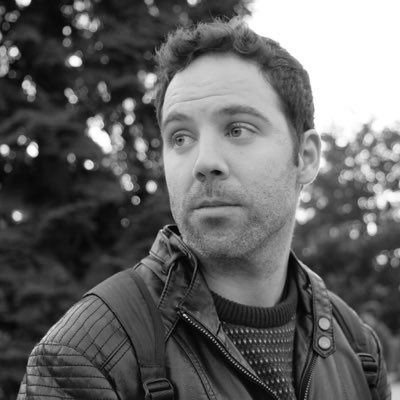 Spindoctors_cat's tweet image. El qui va ser #dircom d’ERC,  @ToloMoya , amenaça amb &quot;estirar la manta&quot; si l’assenyalen com a responsable de la campanya “Fora l’Alzheimer de Barcelona” #compol vilaweb.cat/noticies/tolo-…