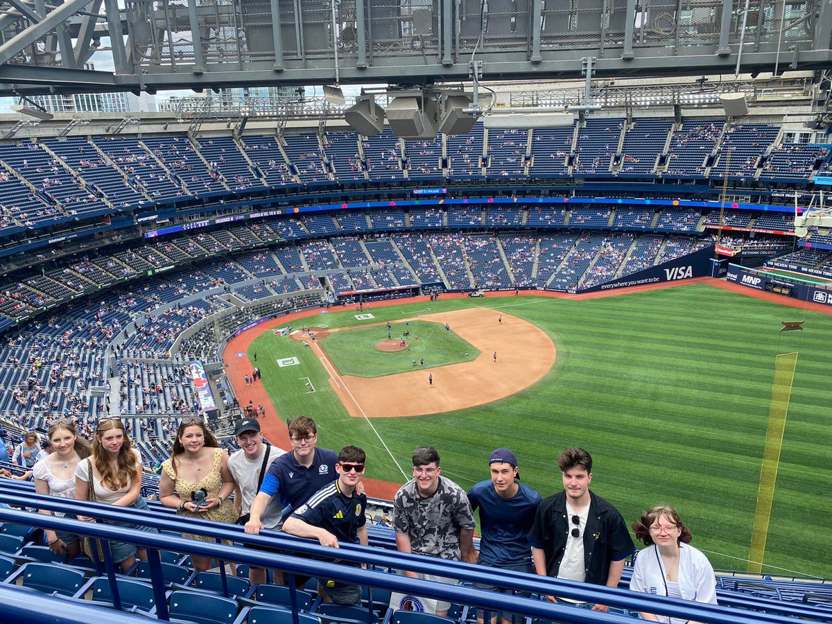 DHSOutdoorLearning tweet media