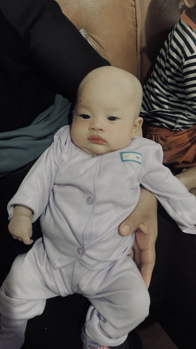 Novinda29's tweet photo. loveyou dek🥹🤍 https://t.co/IPQpsxYbeF
