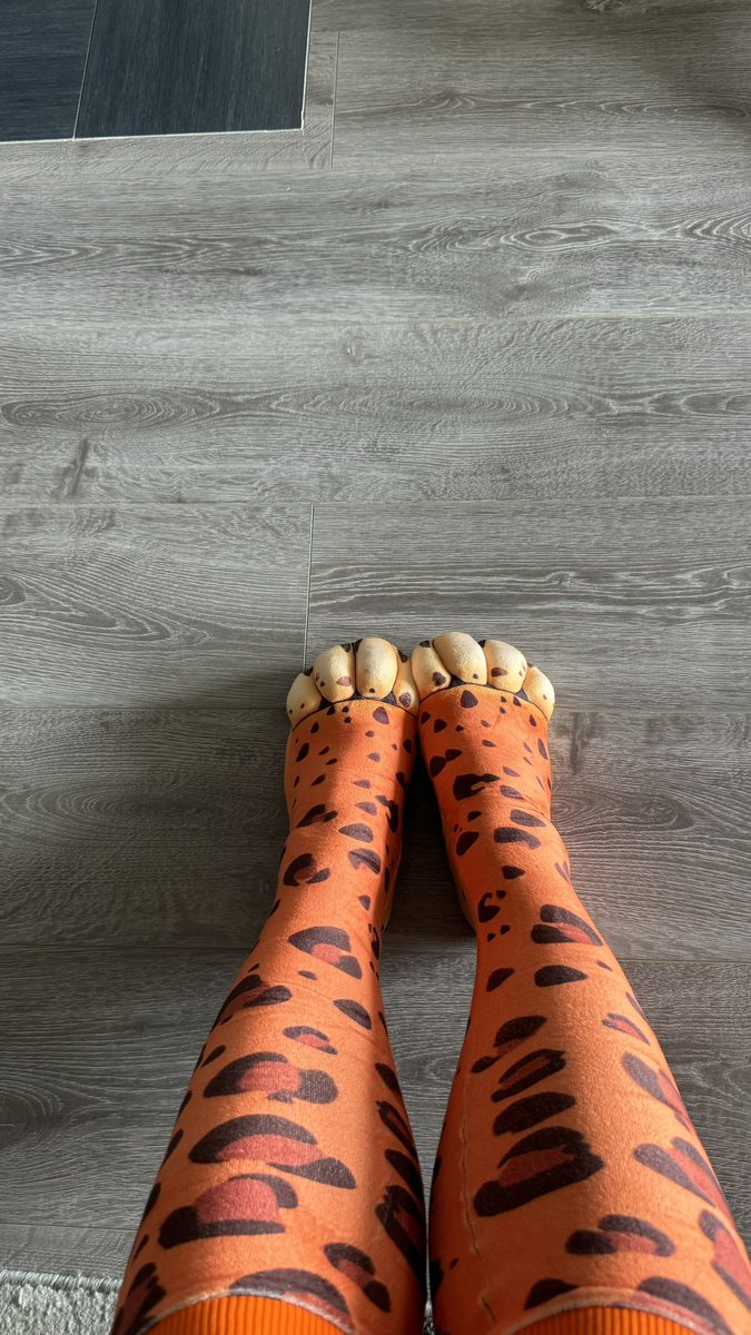 To quote the sticker on <a href="/Cataena/">Cataena</a> 's notebook; "Feel my legs, I've just shifted"
Awesome looking, and comfy paws from <a href="/Irbis_Midnay/">Unstable Magic</a>
