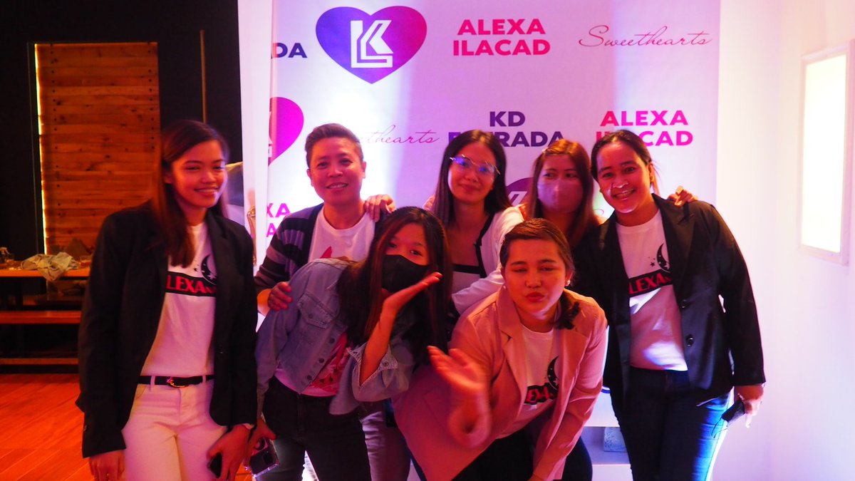 dyeyow's tweet photo. Throwback muna. Nakakamiss lang kase. ๐
#AlexaIlacad
#Alexanators https://t.co/CnNigdLHPQ