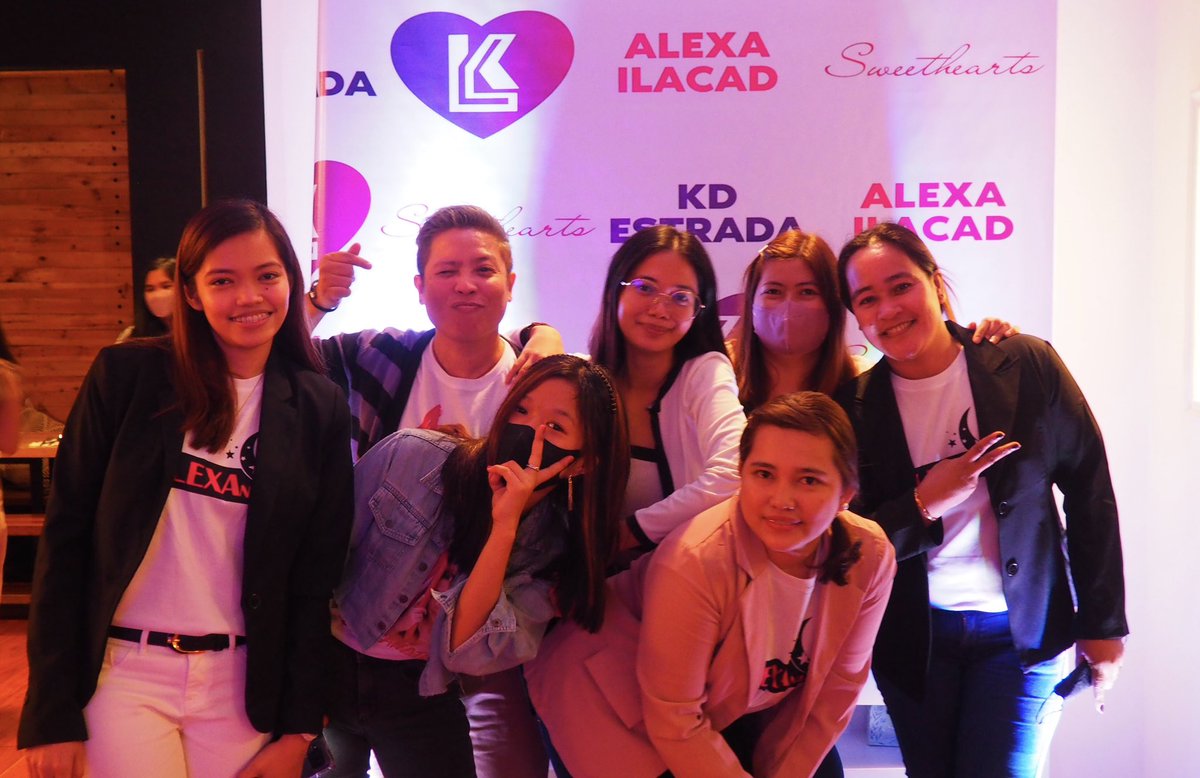 dyeyow's tweet photo. Throwback muna. Nakakamiss lang kase. ๐
#AlexaIlacad
#Alexanators https://t.co/CnNigdLHPQ